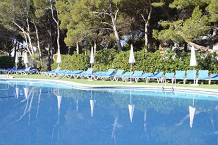 Pool 8 of 12