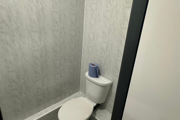 Room 3 of 20