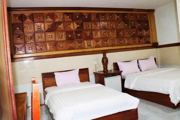 Room 18 of 38