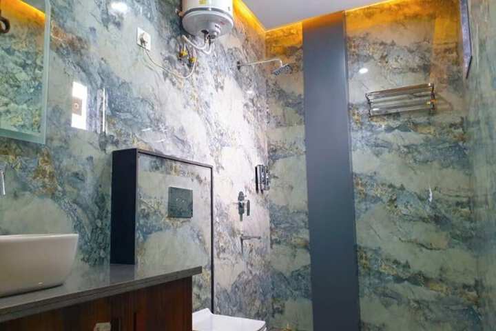Room 20 of 30