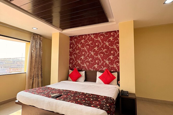 Room 19 of 28