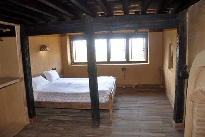 Room 3 of 26