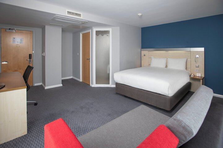Room 54 of 84