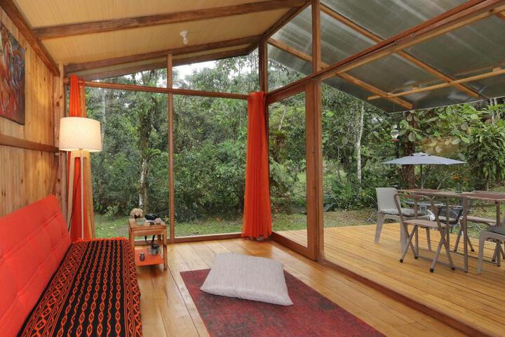 Mindo Eco Suite Rio y Cascadas