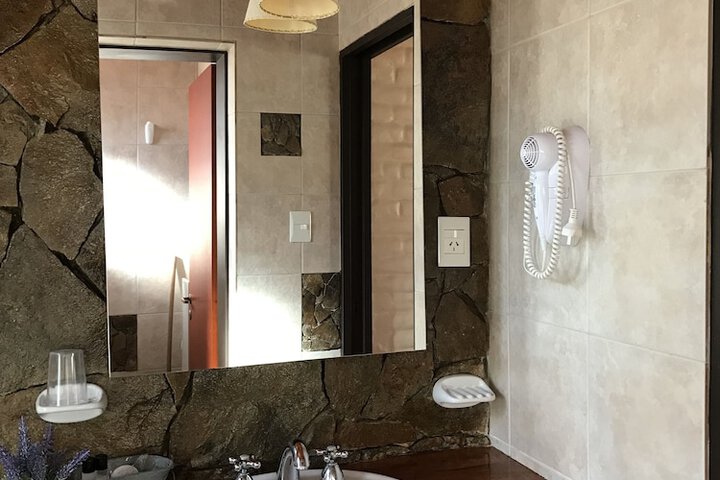 Room 15 of 37