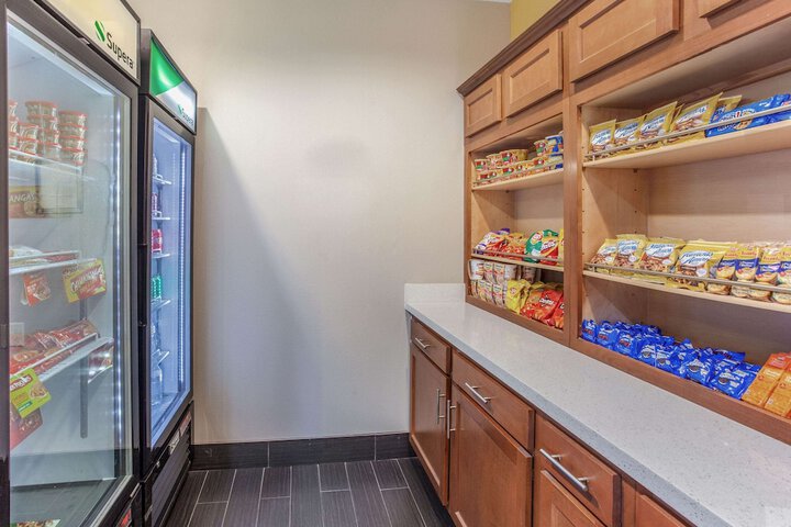 Snack bar