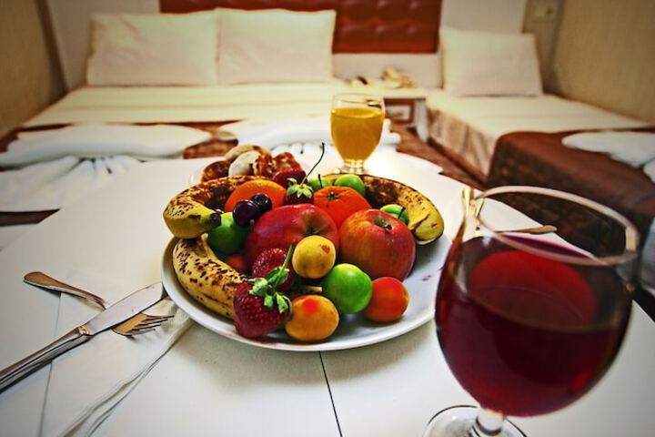 Dining Photos