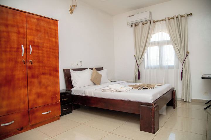 Room 49 of 110