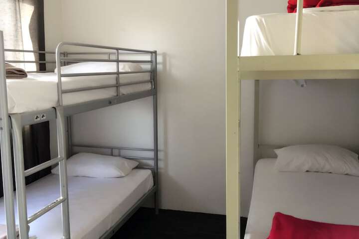 Room 12 of 31