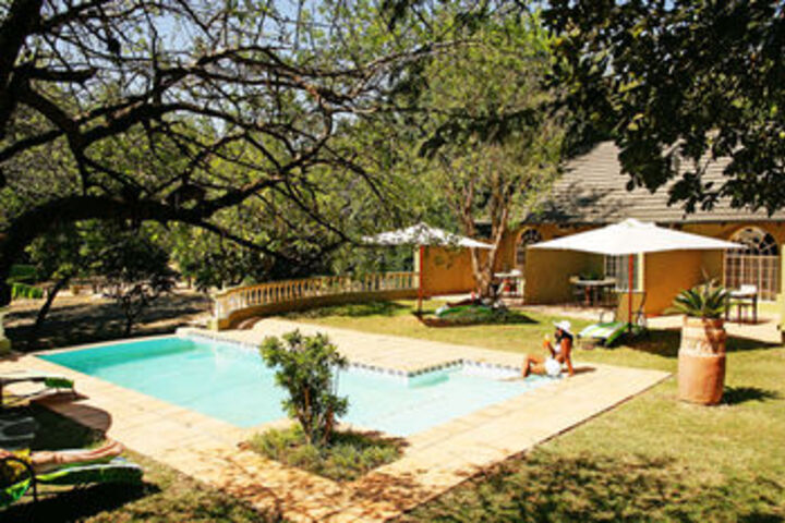 Pool 93 of 132