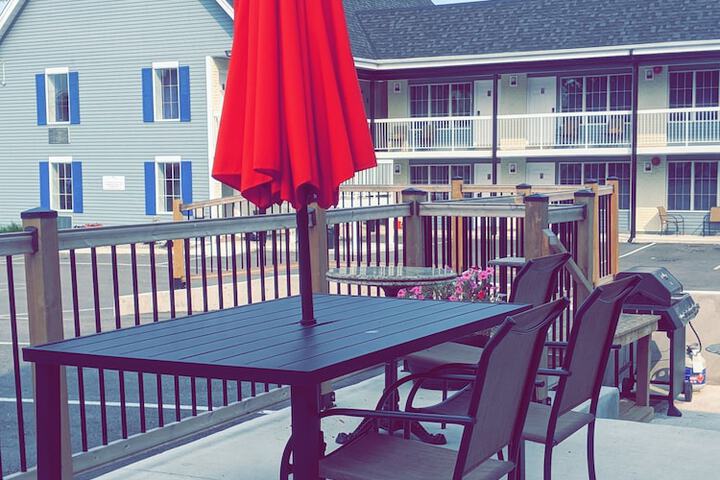 BBQ/picnic area