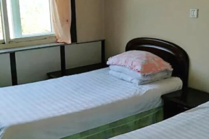 Room 15 of 21