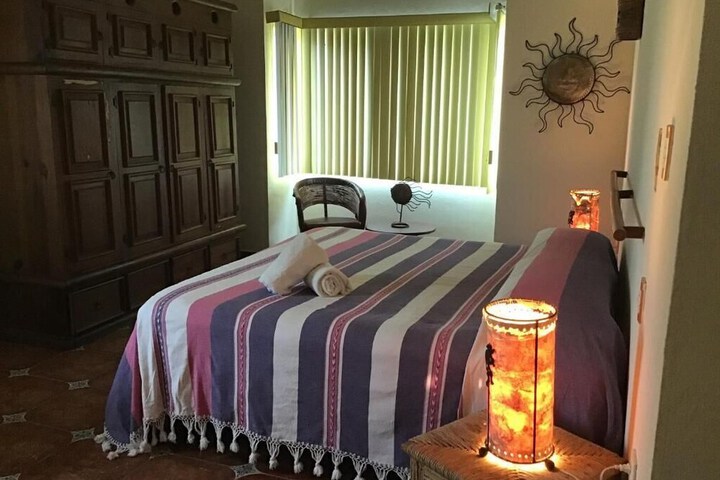 Room 11 of 26
