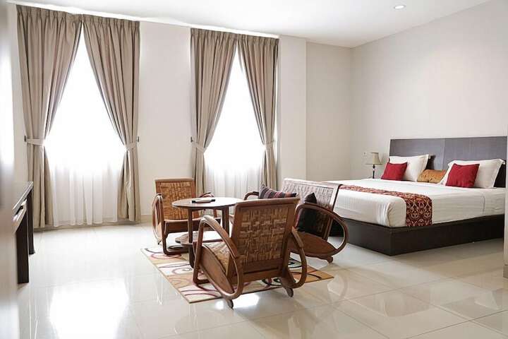 Room 30 of 116