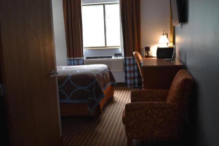 Photo 28