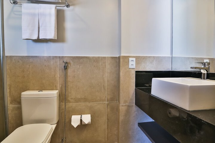 Room 34 of 57