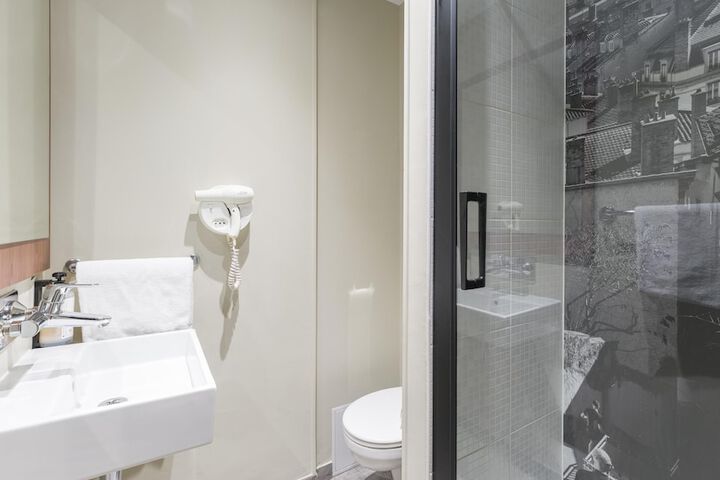Bath Interior