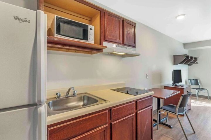 Private kitchenette