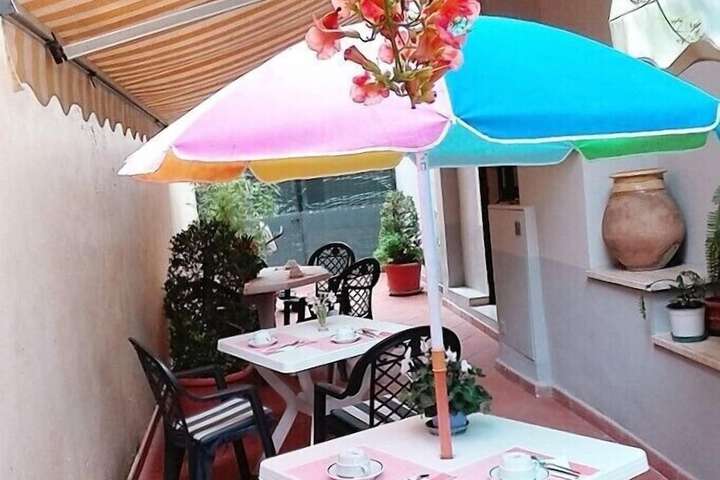 Children's play area - outdoor