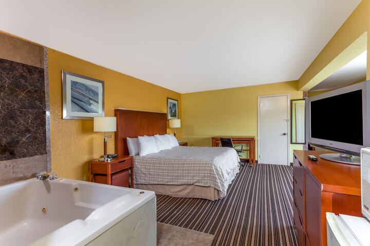 Room 2 of 13