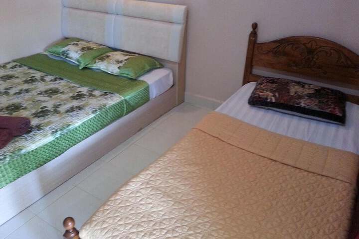 Room 4 of 26