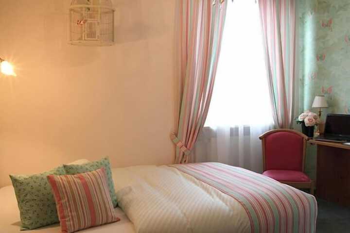 Room 20 of 59