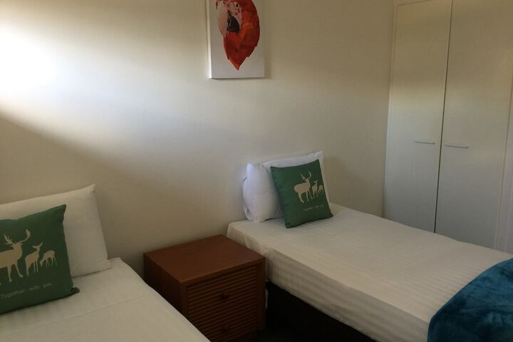 Room 35 of 81