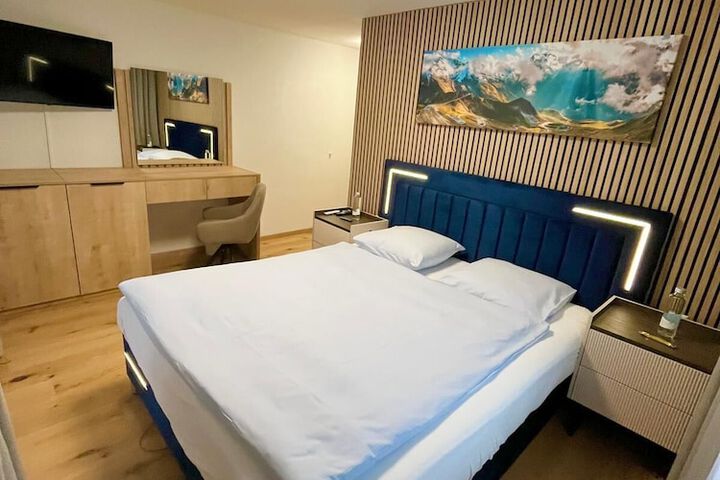 Room 14 of 49