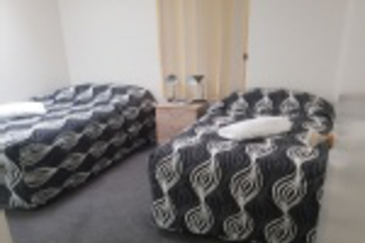 Room 73 of 108