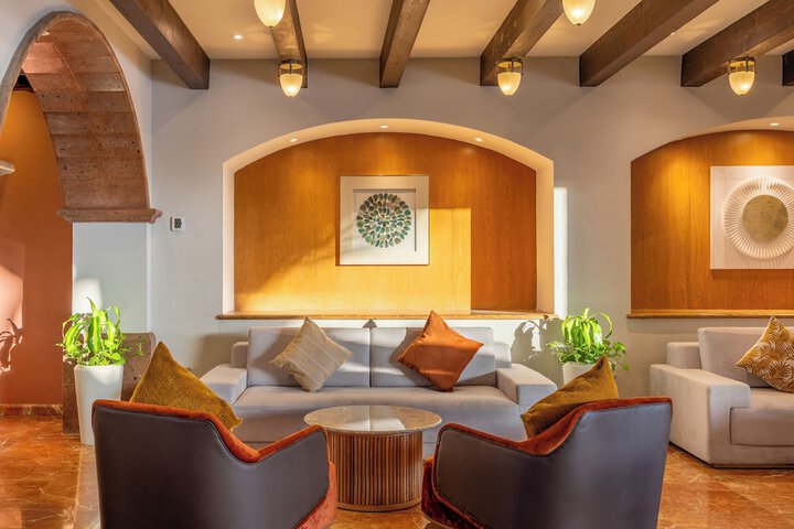 Hotel Interior 15 of 115