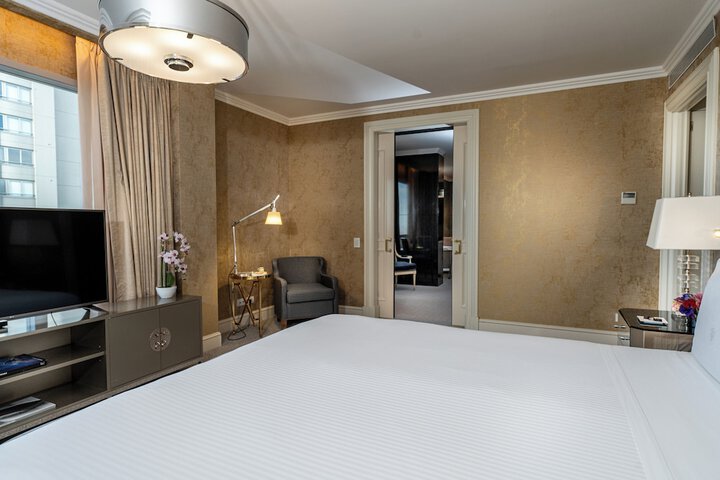 Room 21 of 98