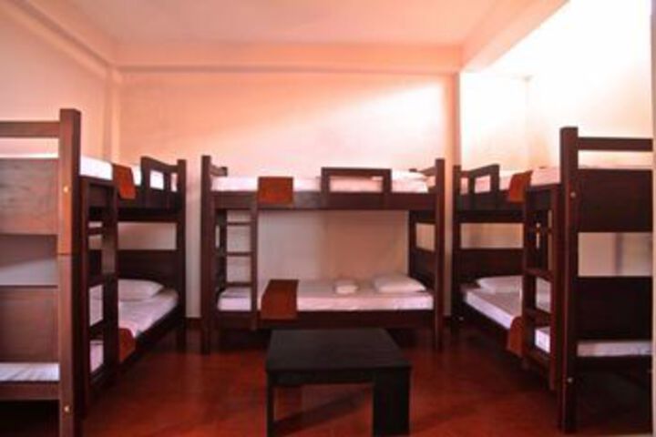 Room 12 of 23