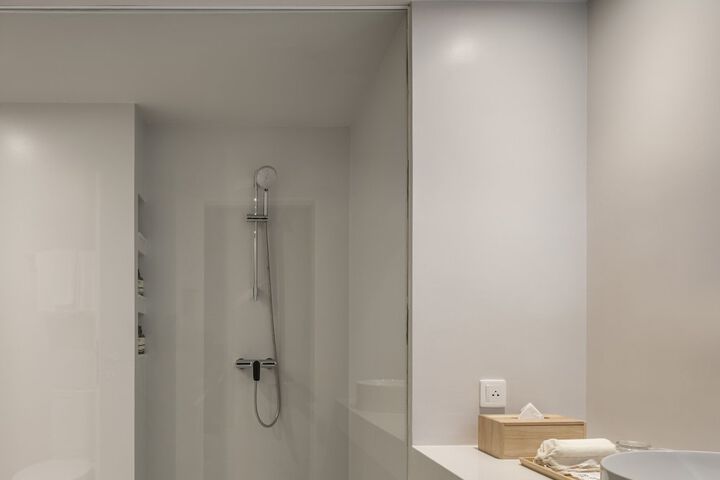 Room 43 of 116
