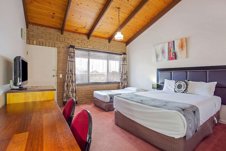 Room 21 of 70
