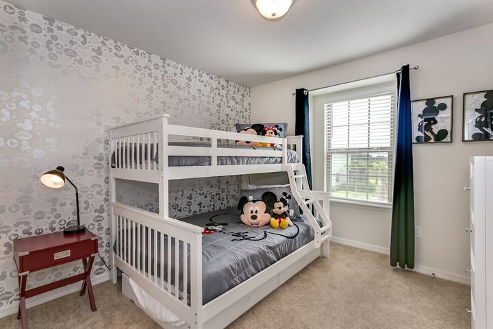 Room 6 of 54