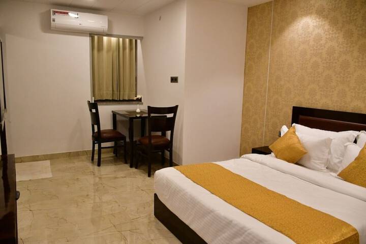 Room 15 of 56