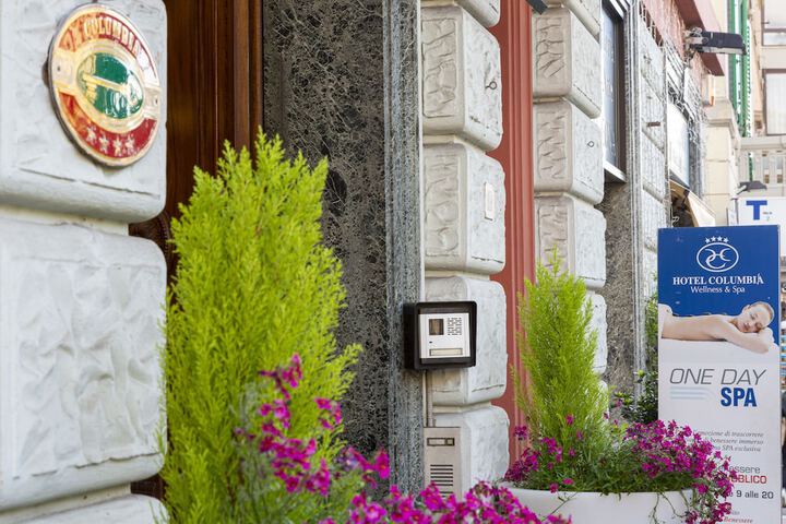 Hotel 205 of 208