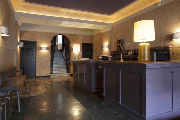 Hotel 3 of 79