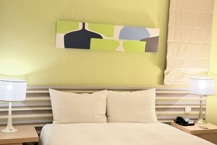 Room 60 of 83