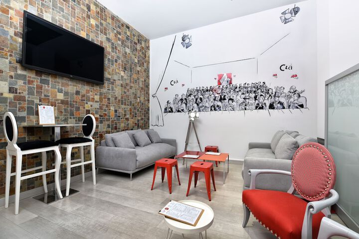 Guest Lobby