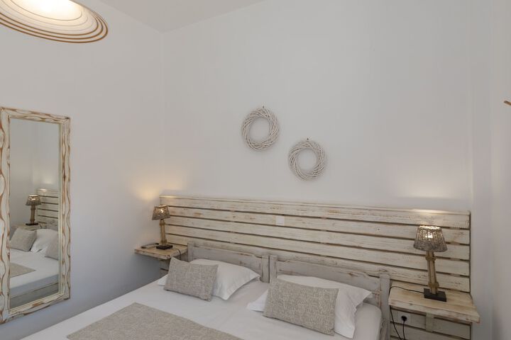 Room 14 of 75