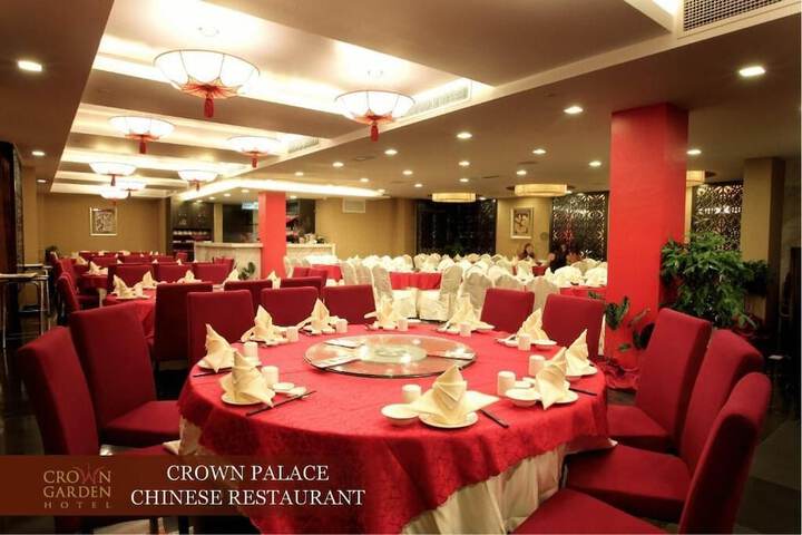 Dining Photos