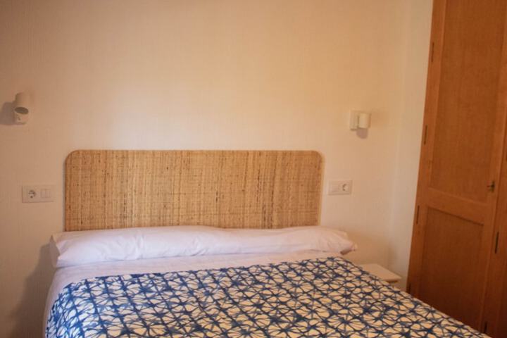Room 4 of 39