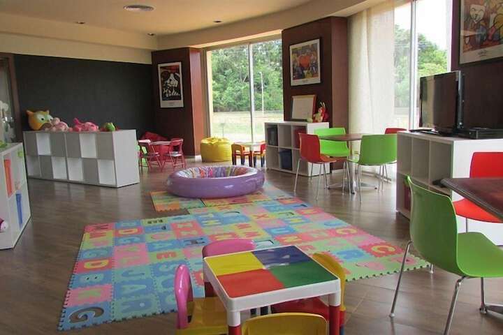 Childrens Activities 50 of 73