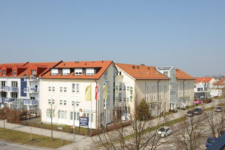 Hotel 43 of 43