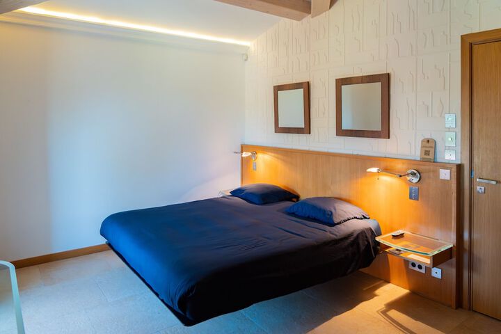 Hotel Interior 65 of 105