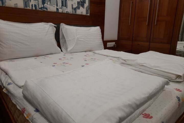 Room 40 of 171