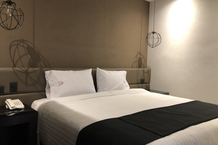 Room 19 of 49