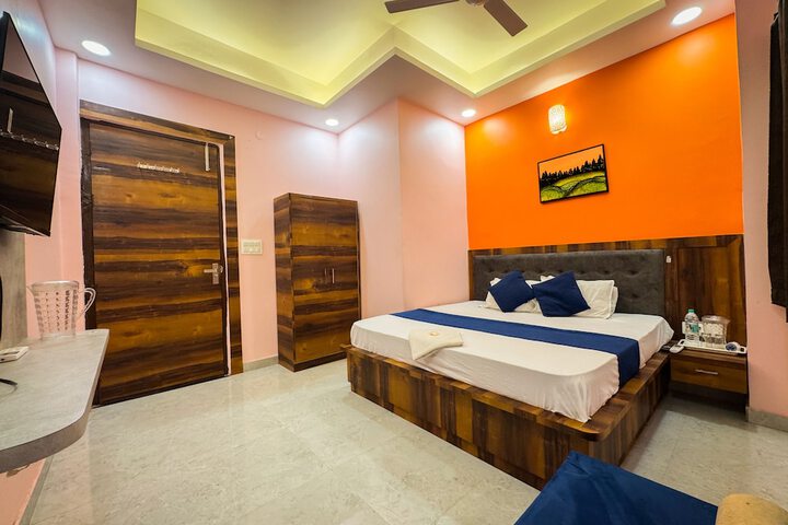 Room 7 of 46