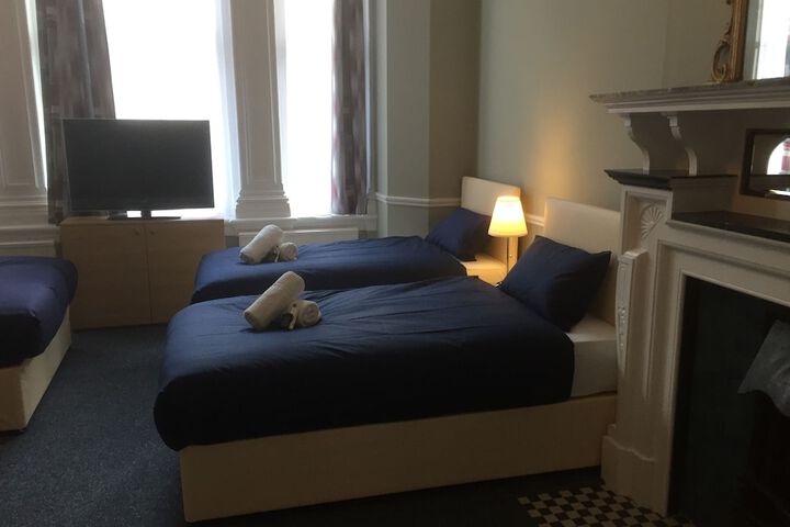 Room 60 of 283